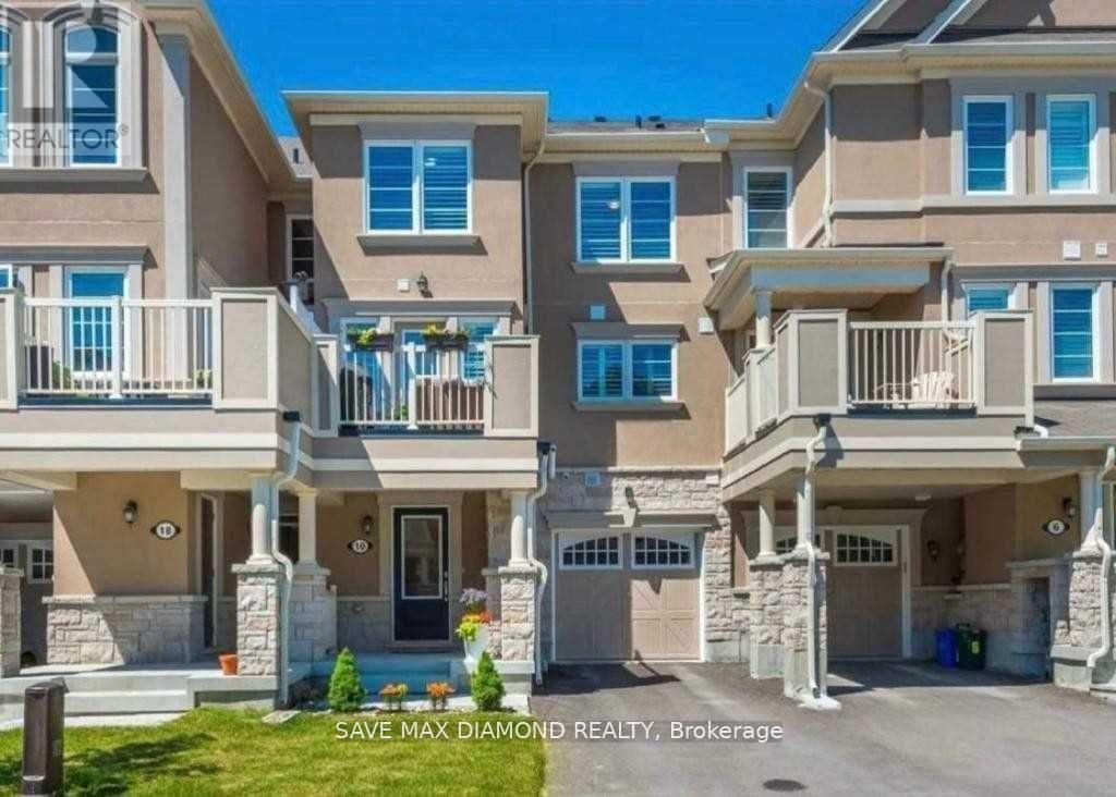 10 Minlow Way, Aurora, ON - Outdoor With Facade