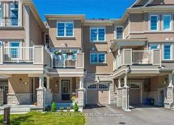 10 MINLOW WAY Aurora, ON L4G 0Y2