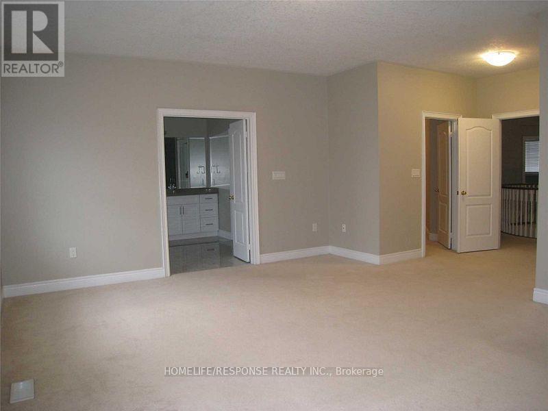 Upper Level - 2 Mcnutt Street, Brampton, ON - Indoor Photo Showing Other Room