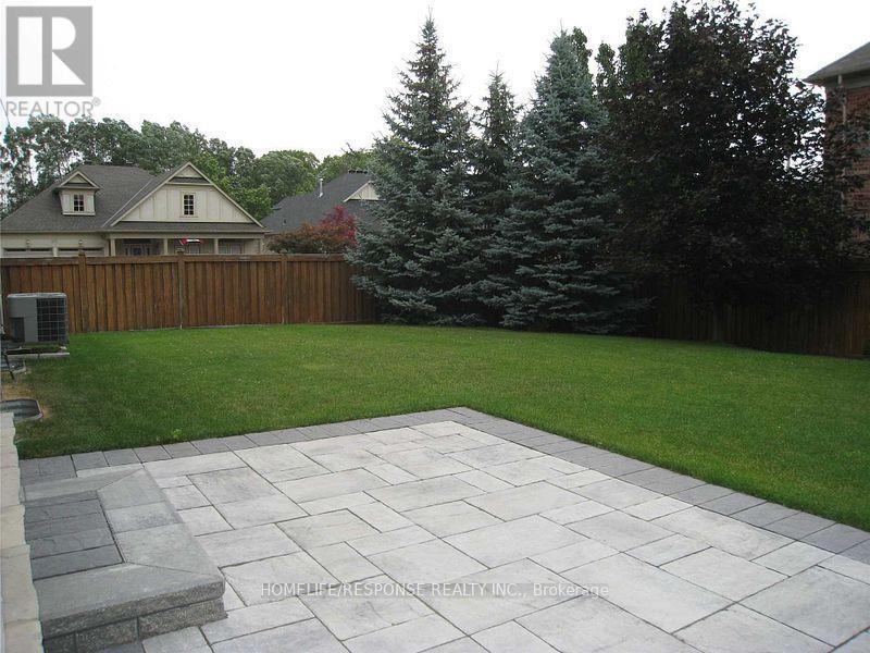 Upper Level - 2 Mcnutt Street, Brampton, ON - Outdoor