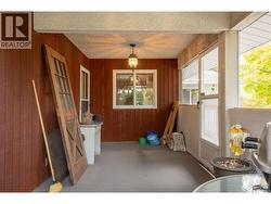 Covered Deck at the Front -