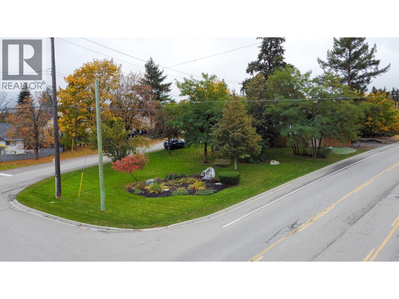 Park Beside the home - 1801 Mission Road, Vernon, BC - Outdoor