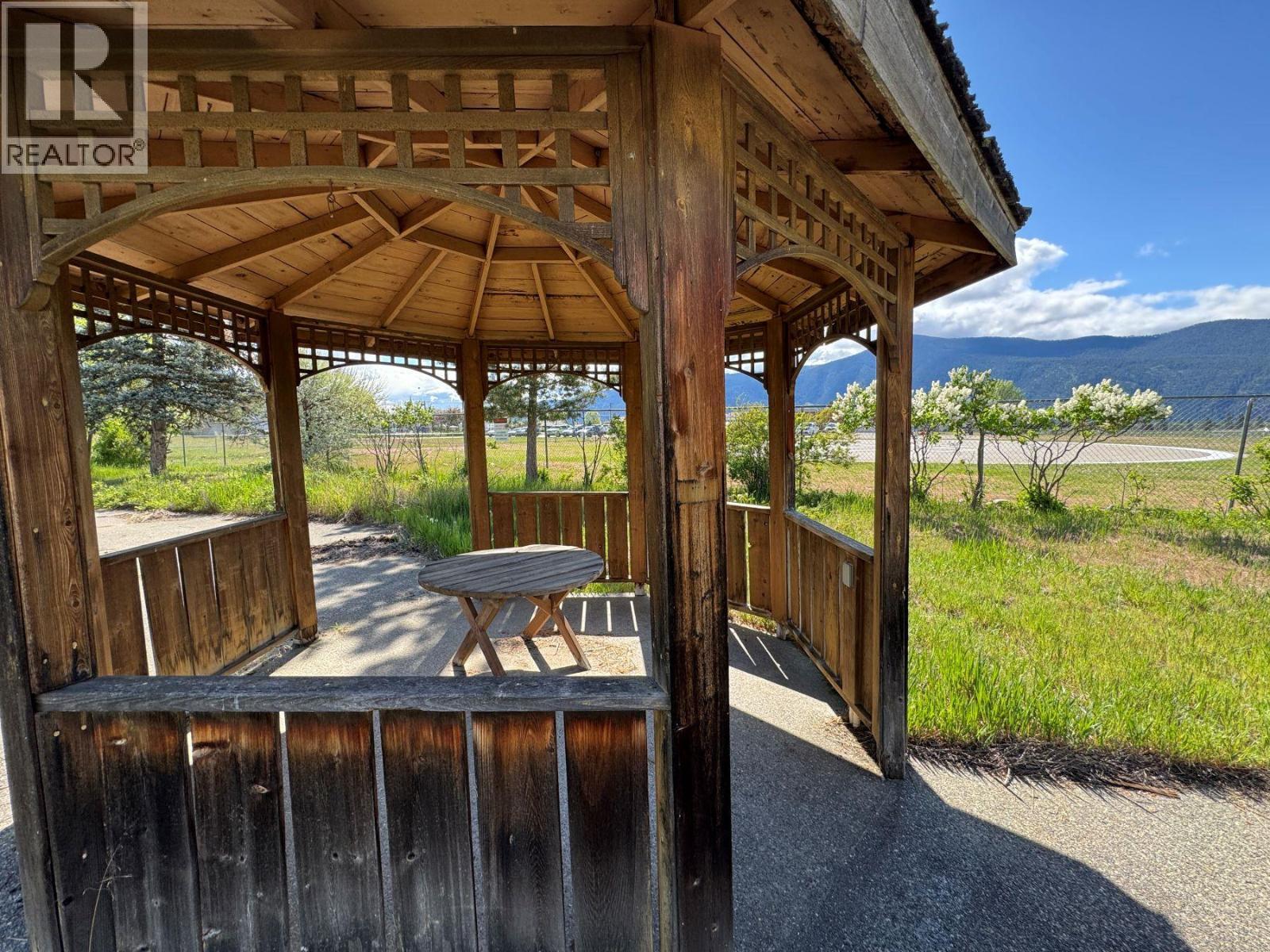 2320 78Th Avenue, Grand Forks, BC