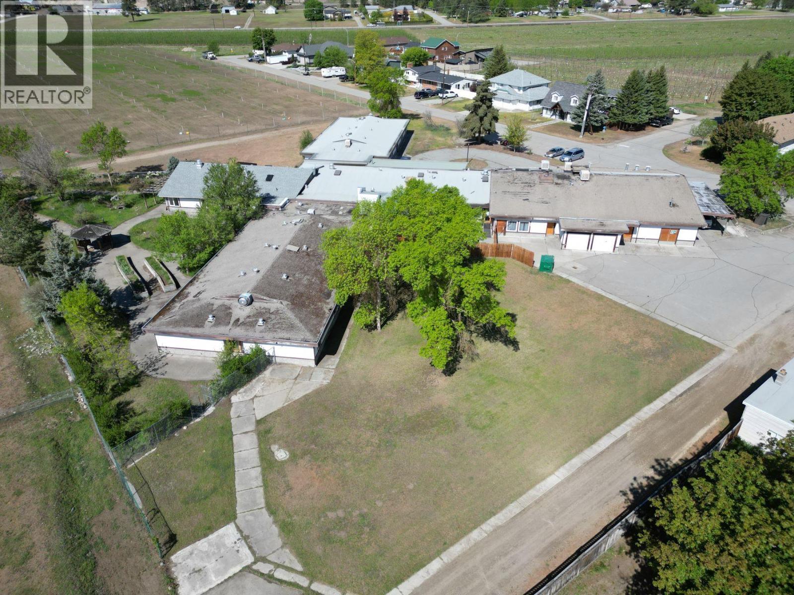 2320 78Th Avenue, Grand Forks, BC