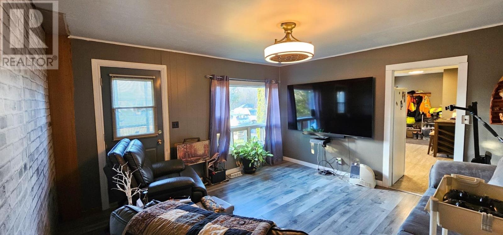 141 Federation St, Thessalon, ON - Indoor Photo Showing Other Room