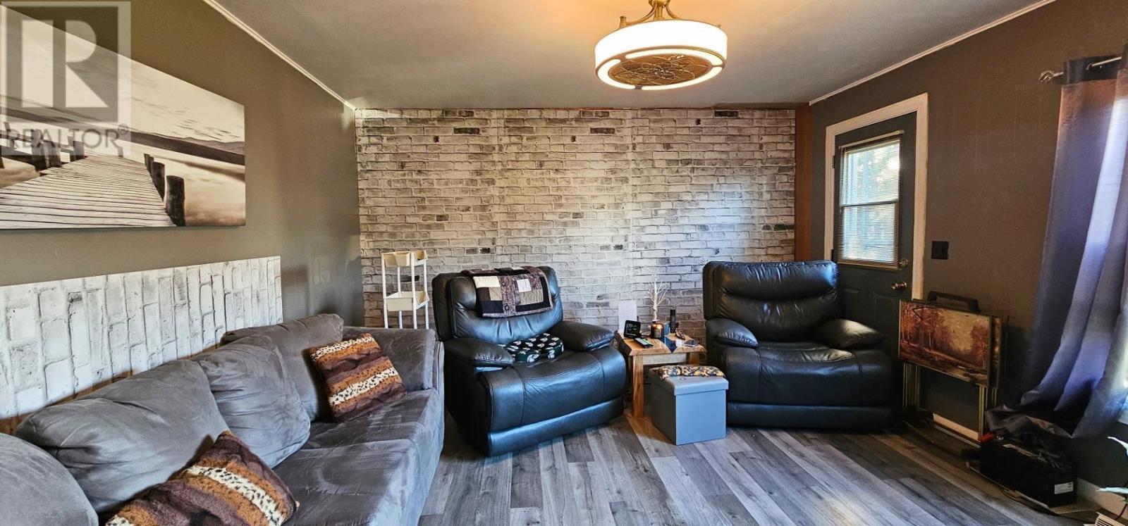 141 Federation St, Thessalon, ON - Indoor