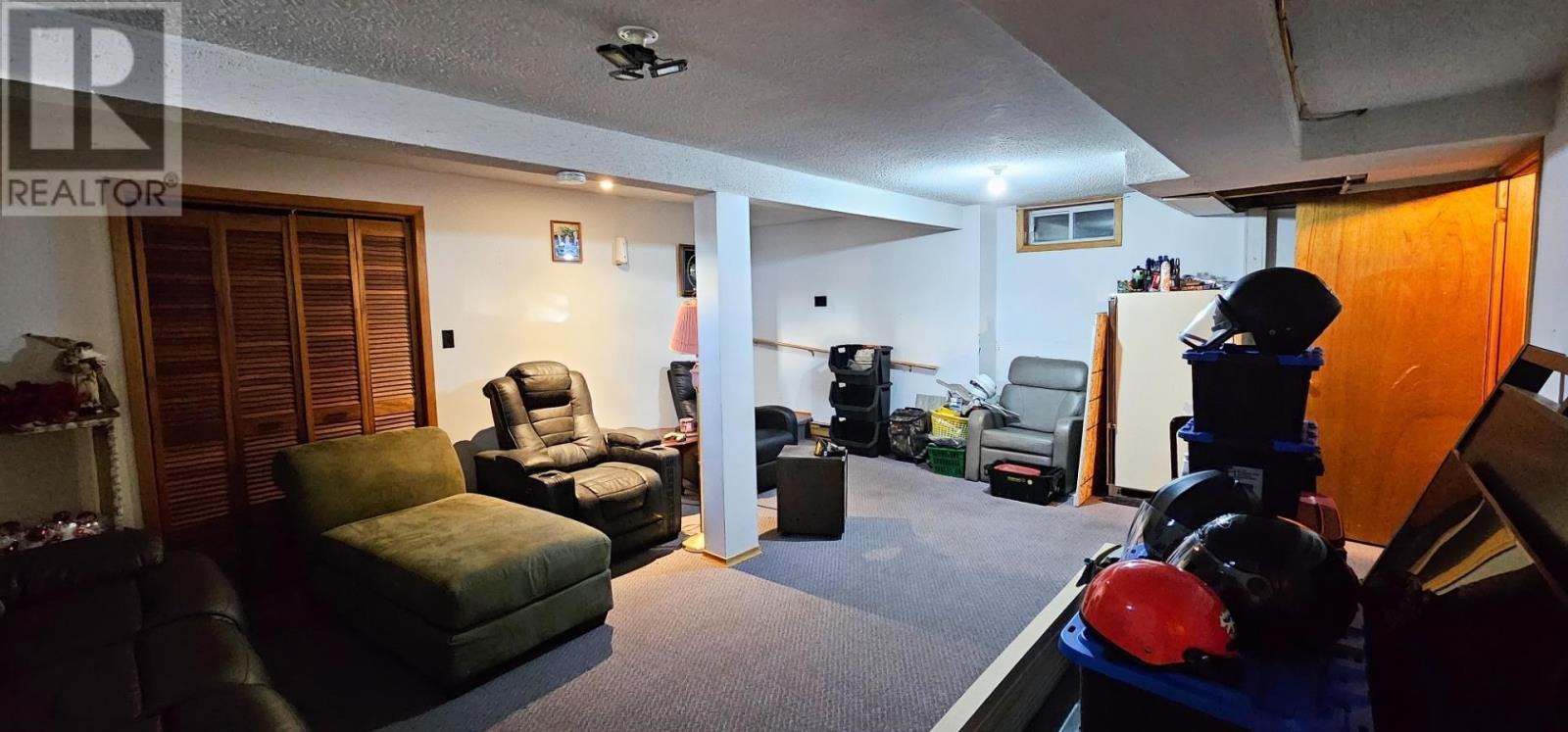 141 Federation St, Thessalon, ON - Indoor