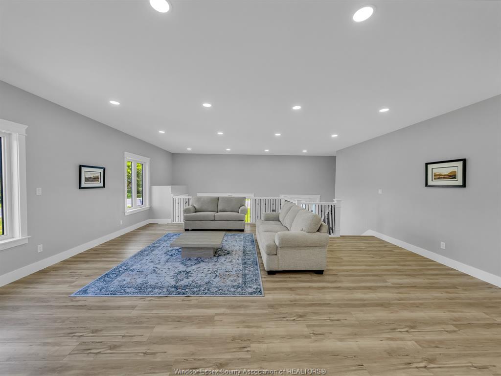 157 Gloucester Drive, Essex, ON