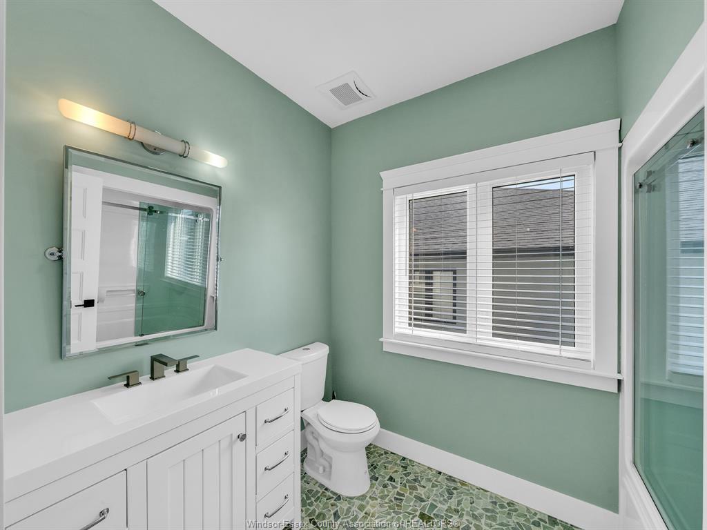 157 Gloucester Drive, Essex, ON