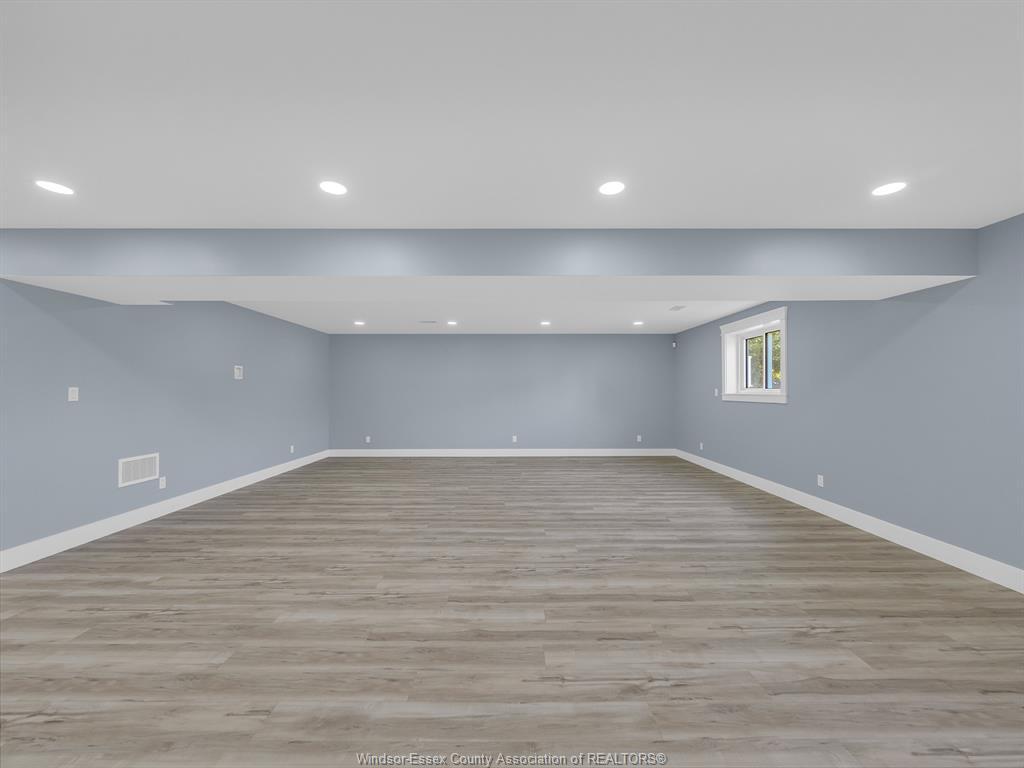 157 Gloucester Drive, Essex, ON