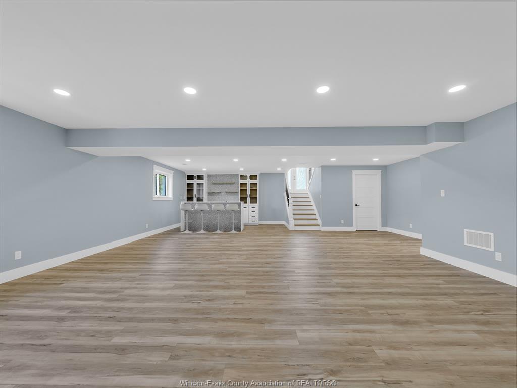 157 Gloucester Drive, Essex, ON