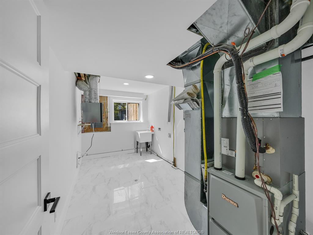 157 Gloucester Drive, Essex, ON