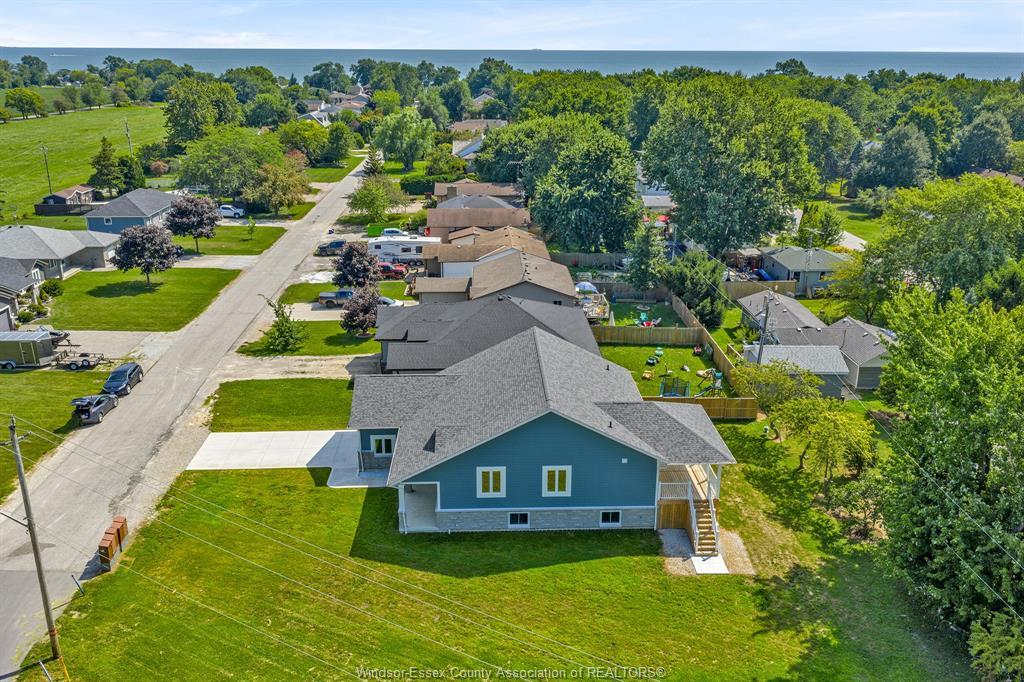 157 Gloucester Drive, Essex, ON