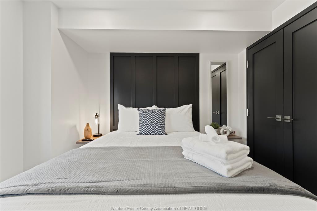 2-171 Robson Road, Leamington, ON