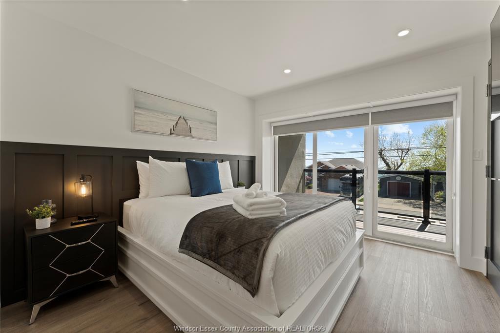 2-171 Robson Road, Leamington, ON