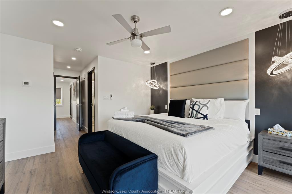 2-171 Robson Road, Leamington, ON