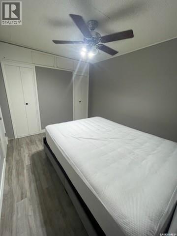 96 7Th Avenue Ne, Swift Current, SK - Indoor Photo Showing Bedroom