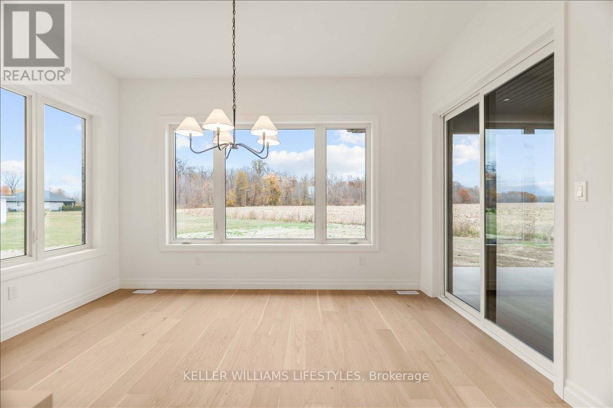 126 Fraser Crescent, Lambton Shores (Forest), ON - Indoor Photo Showing Other Room