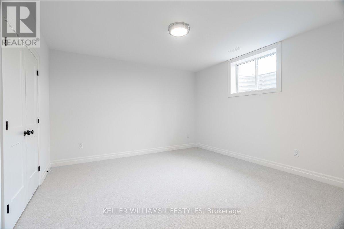 126 Fraser Crescent, Lambton Shores (Forest), ON - Indoor Photo Showing Other Room