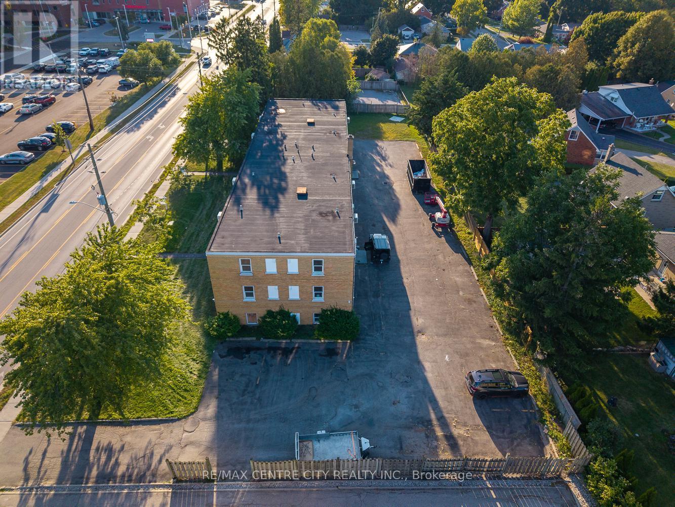 13 - 232 Elm Street, St. Thomas, ON - Outdoor With View