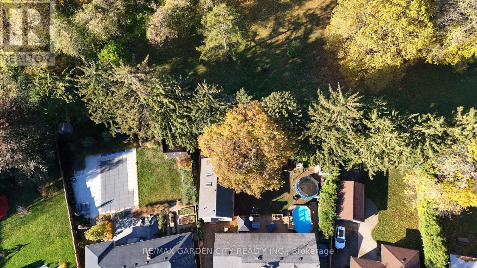 28A Kenworth Drive, St. Catharines (Carlton/Bunting), ON - Outdoor With View