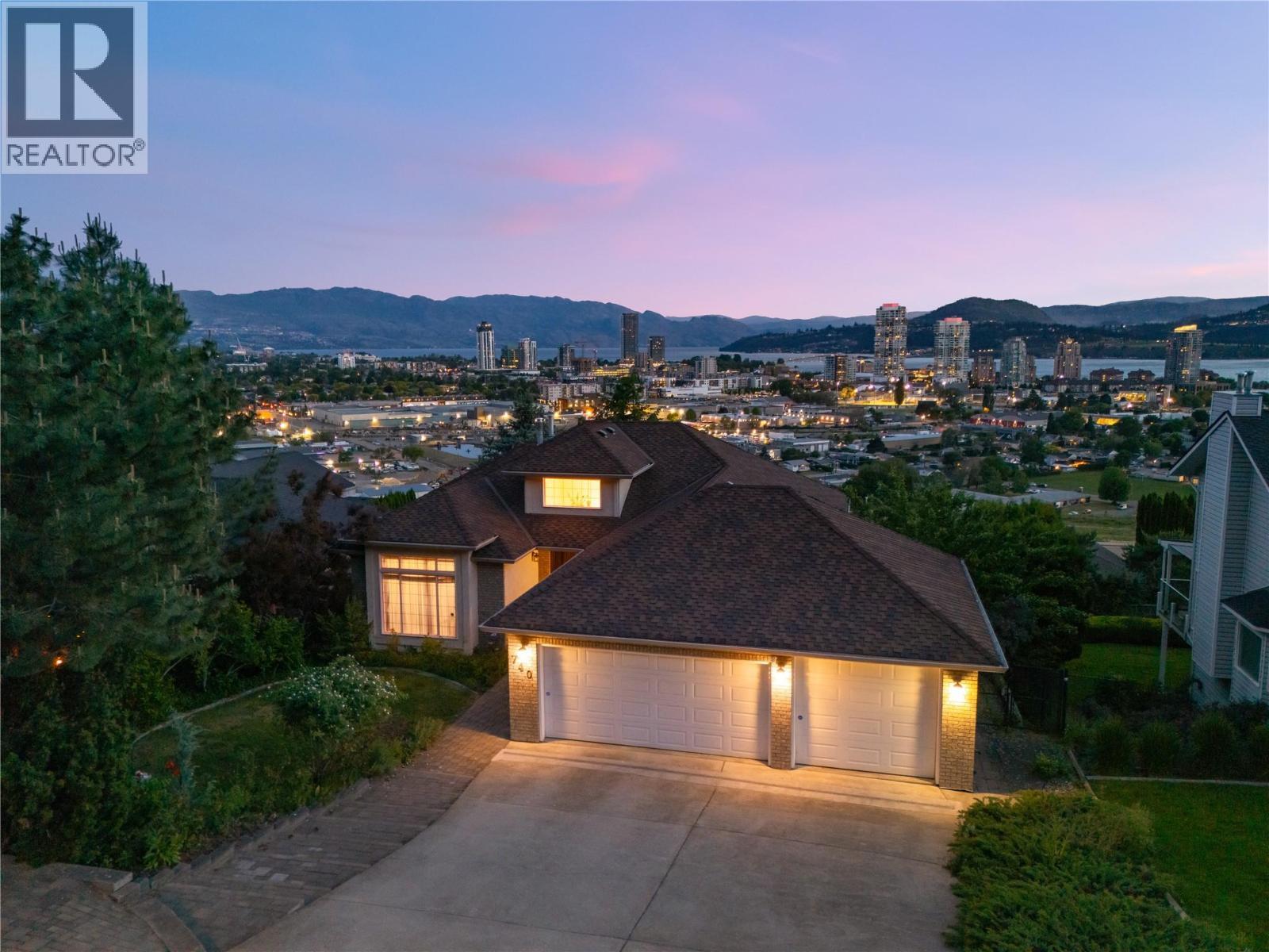 740 Royal Pine Drive, Kelowna, BC - Outdoor With View