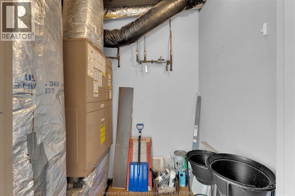 315 Village Grove Unit# 501, Tecumseh, ON - Indoor