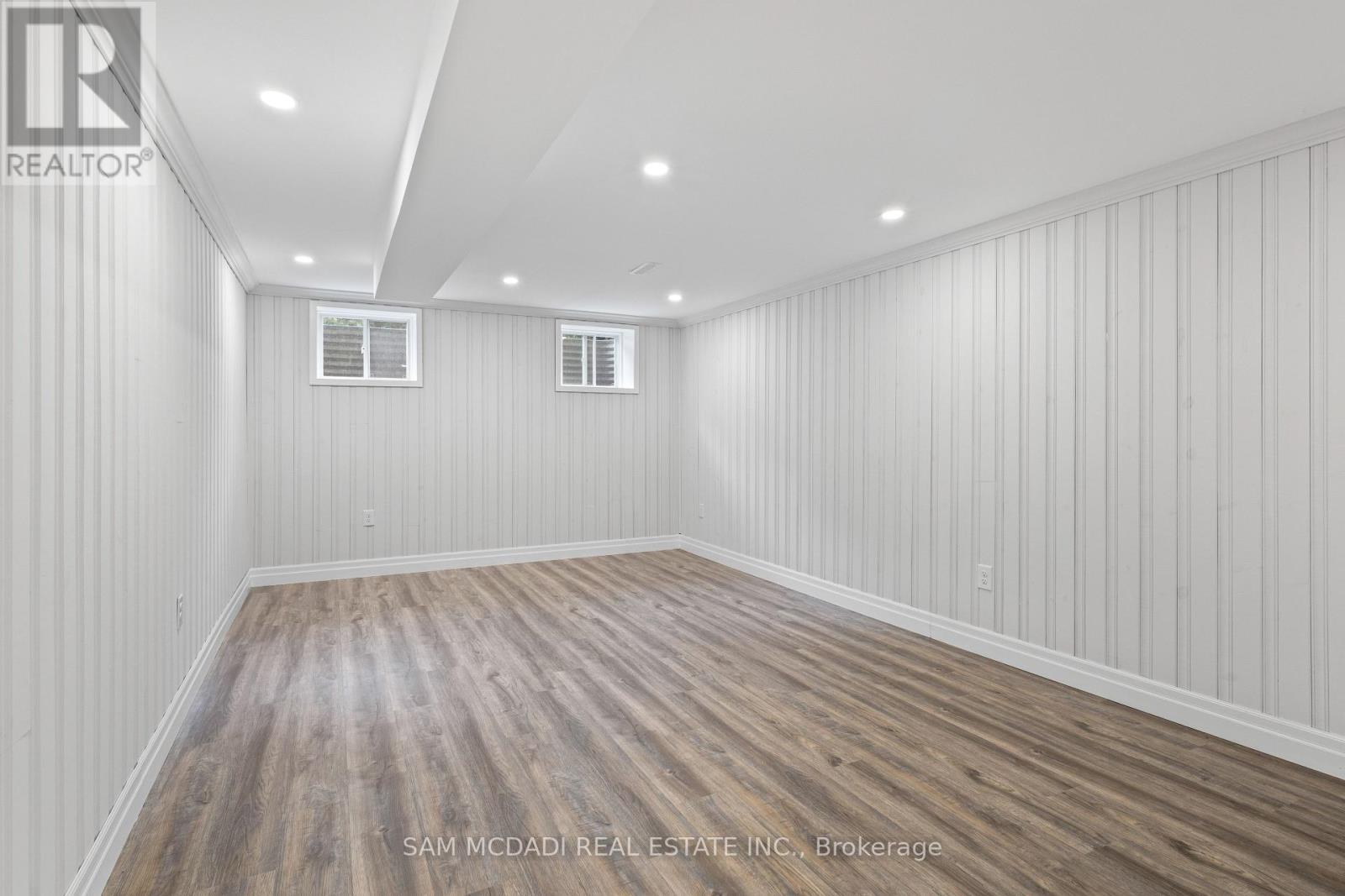 2535 Robin Drive, Mississauga, ON - Indoor Photo Showing Other Room