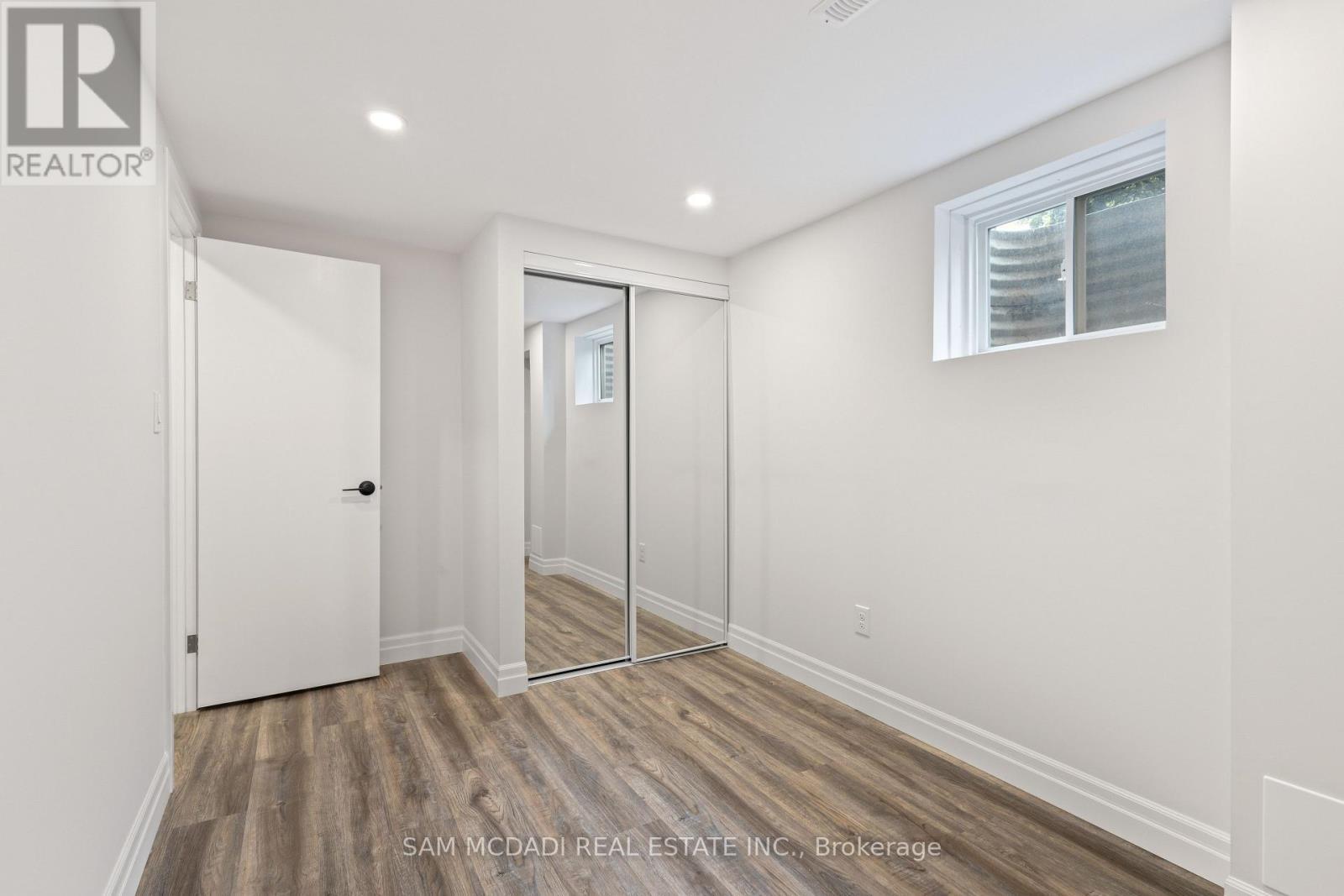 2535 Robin Drive, Mississauga, ON - Indoor Photo Showing Other Room