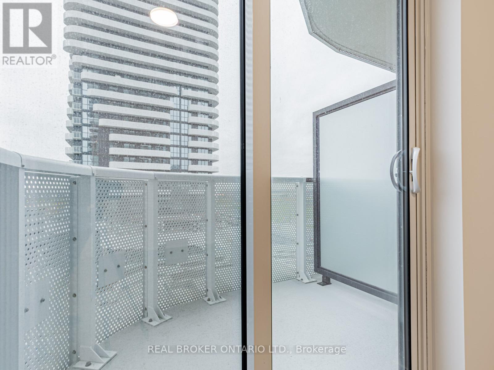 712 - 8 Interchange Way, Vaughan, ON -