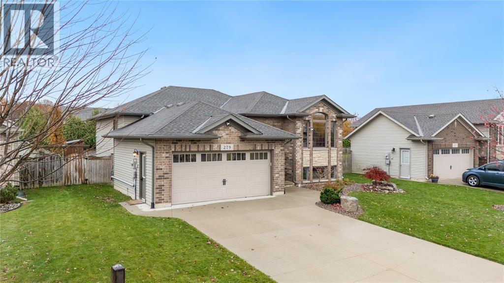 279 Homestretch Drive, St Clair, ON - Outdoor