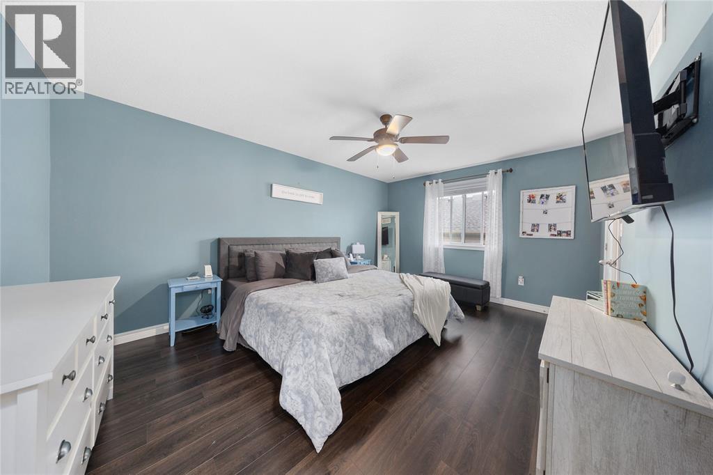 279 Homestretch Drive, St Clair, ON - Indoor Photo Showing Bedroom