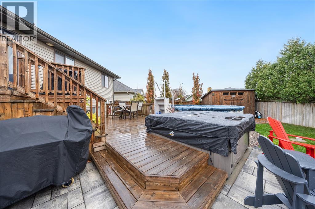 279 Homestretch Drive, St Clair, ON - Outdoor With Exterior