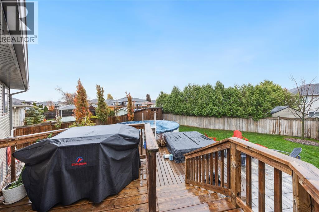 279 Homestretch Drive, St Clair, ON - Outdoor