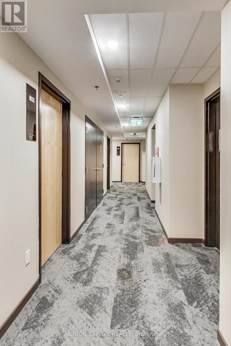 801 - 60 Charles Street W, Kitchener, ON - Indoor Photo Showing Other Room