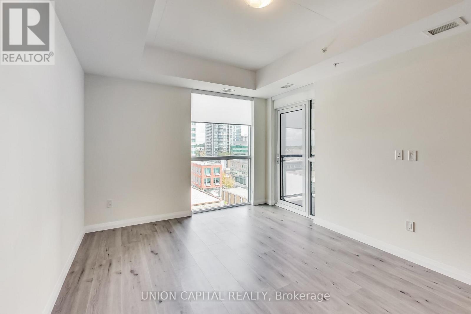 801 - 60 Charles Street W, Kitchener, ON - Indoor Photo Showing Other Room