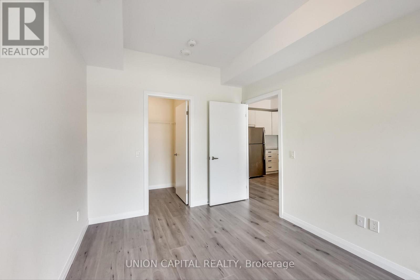 801 - 60 Charles Street W, Kitchener, ON - Indoor Photo Showing Other Room