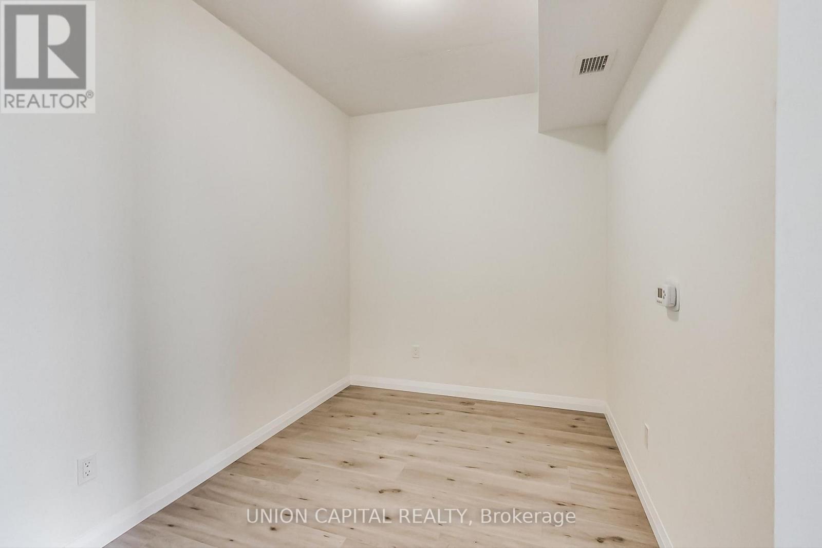 801 - 60 Charles Street W, Kitchener, ON - Indoor Photo Showing Other Room