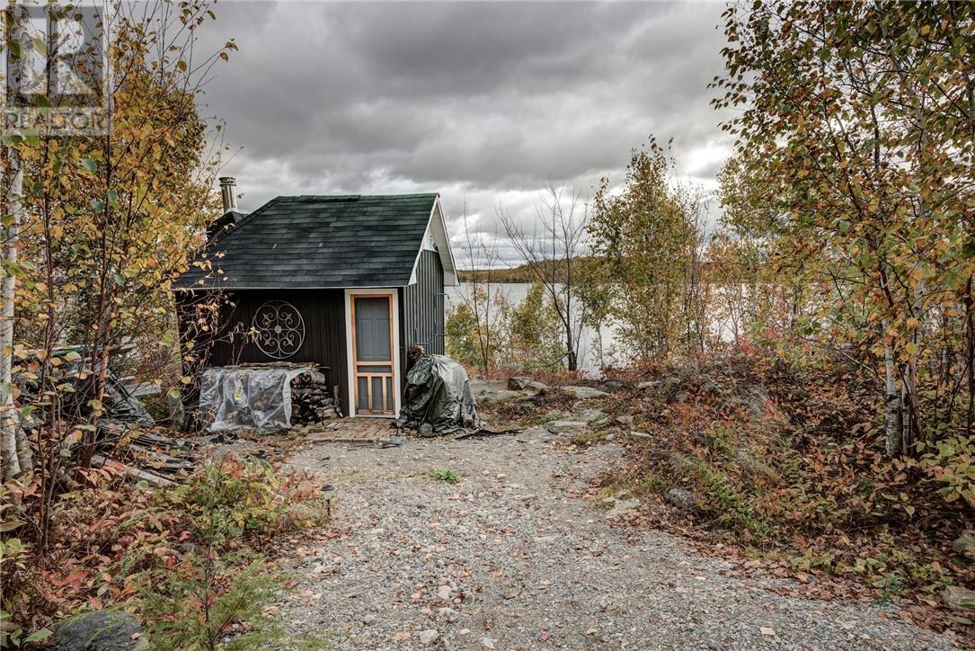 2231 Whispering Willows Road E, Azilda, ON