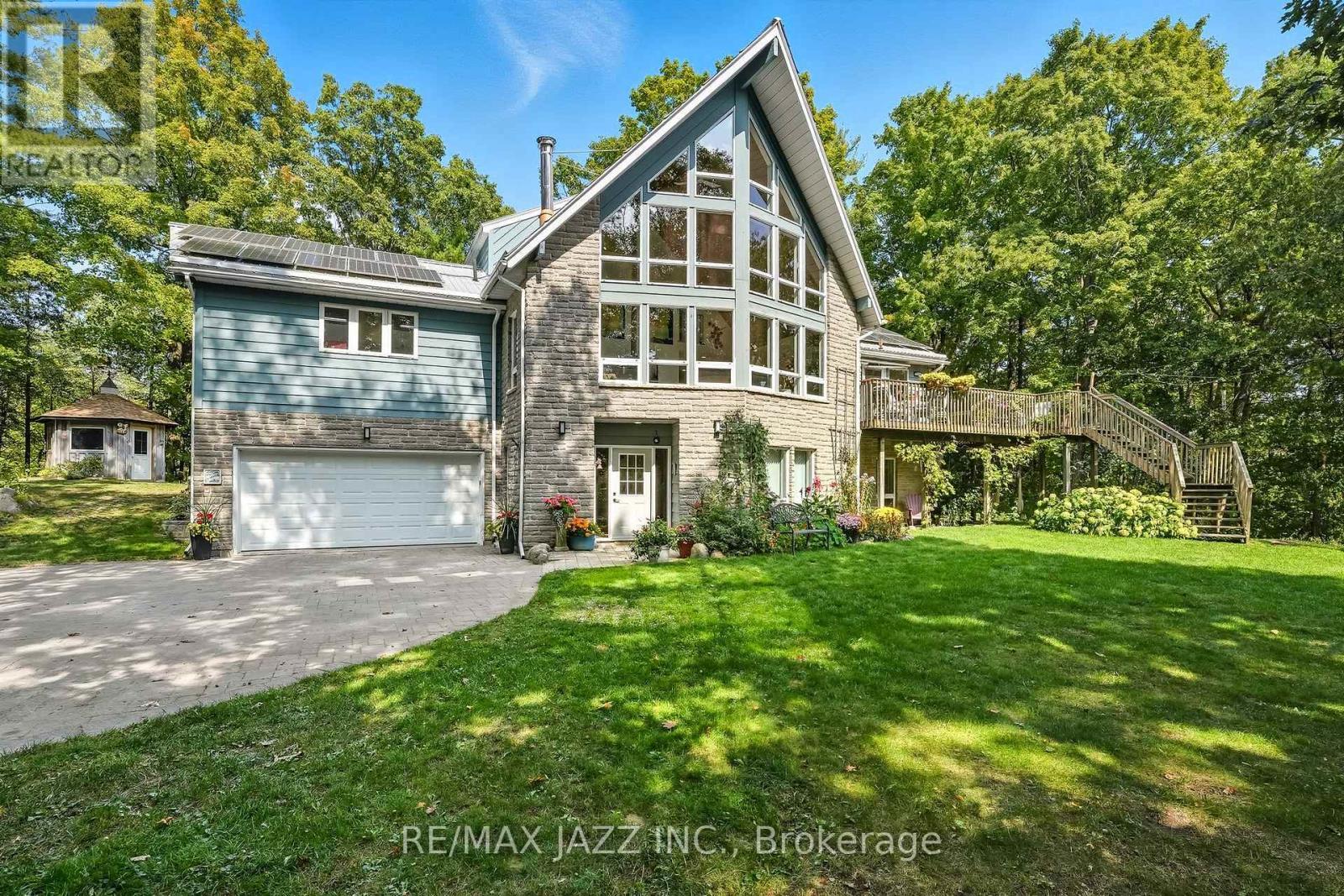 9500 Grasshopper Park Road, Clarington, ON - Outdoor With Facade