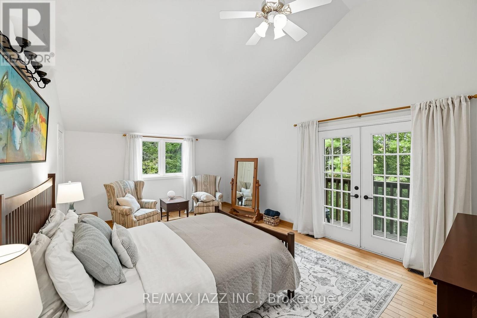 9500 Grasshopper Park Road, Clarington, ON - Indoor Photo Showing Bedroom