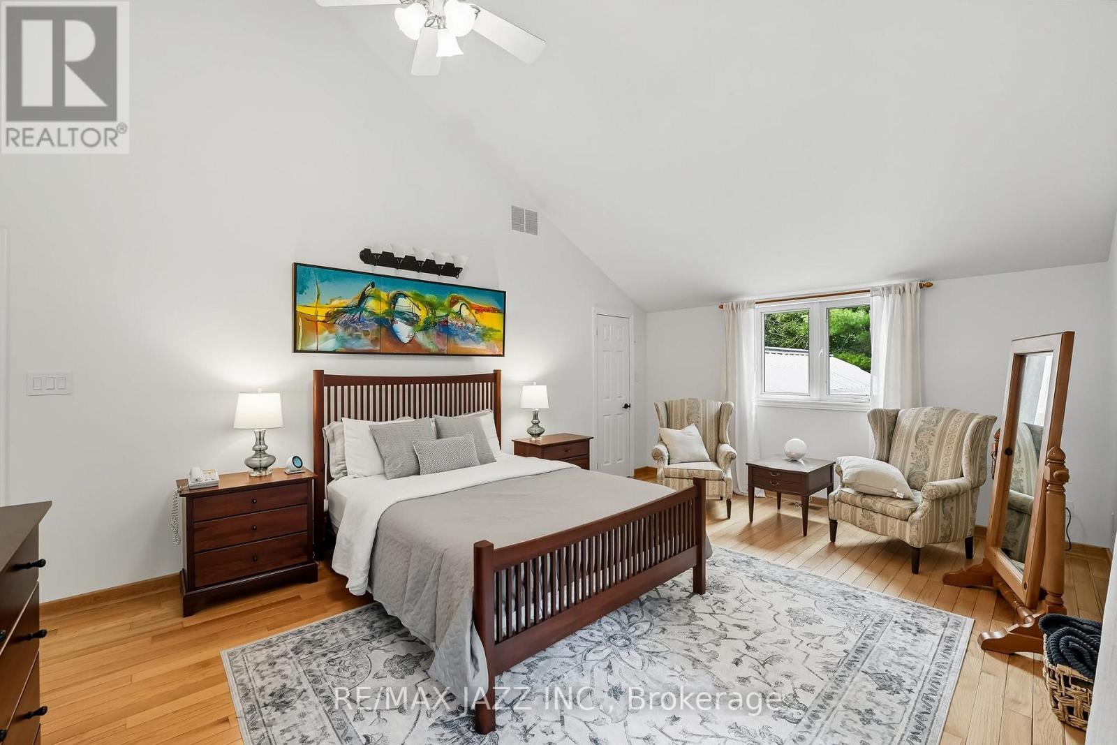 9500 Grasshopper Park Road, Clarington, ON - Indoor Photo Showing Bedroom