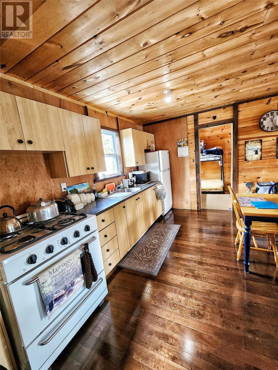 0 Kielley'S Road, Glenwood, NL - Indoor Photo Showing Kitchen