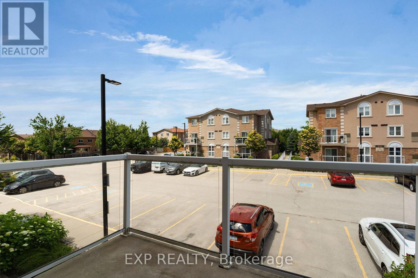 3 - 135 Sydenham Wells, Barrie, ON - Outdoor With Balcony