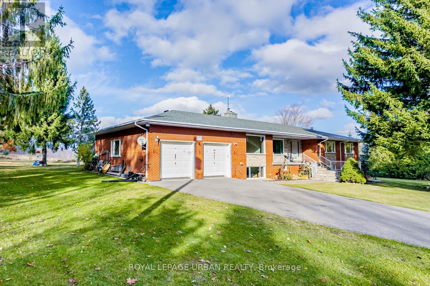 427371 25 Sideroad E, Mono, ON - Outdoor