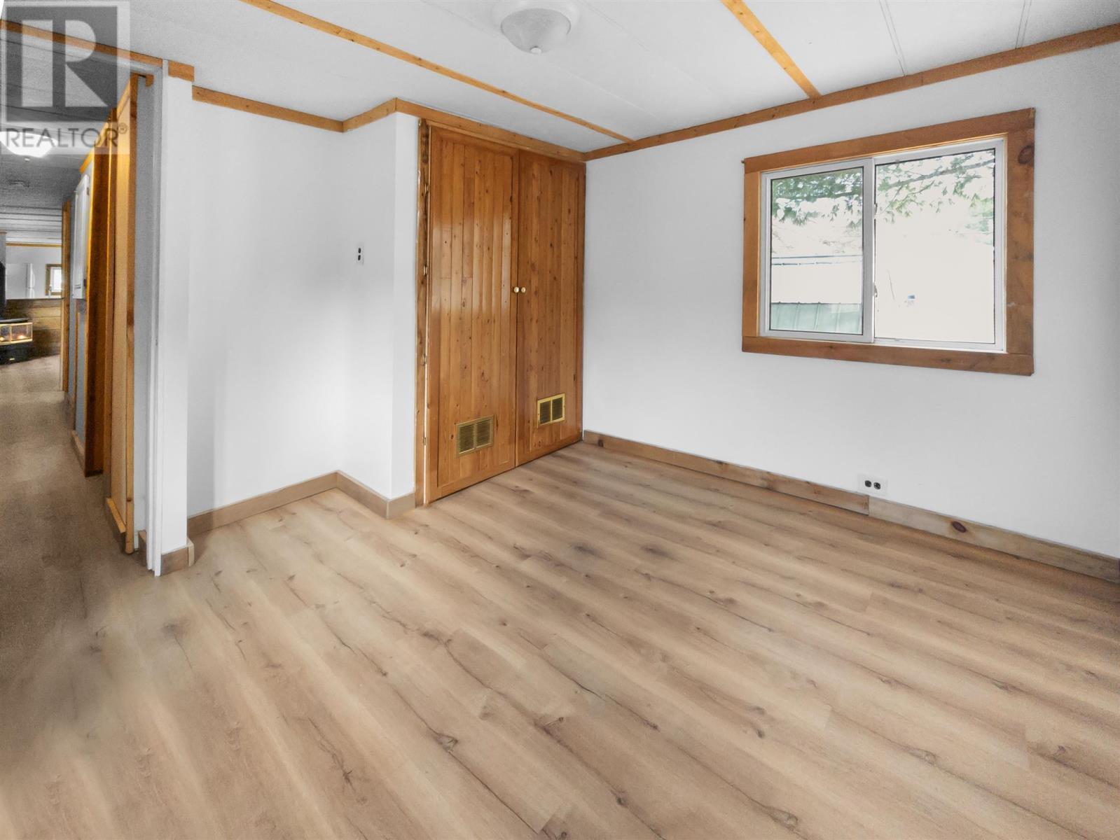 1 Cedar Ct, Heyden, ON - Indoor Photo Showing Other Room