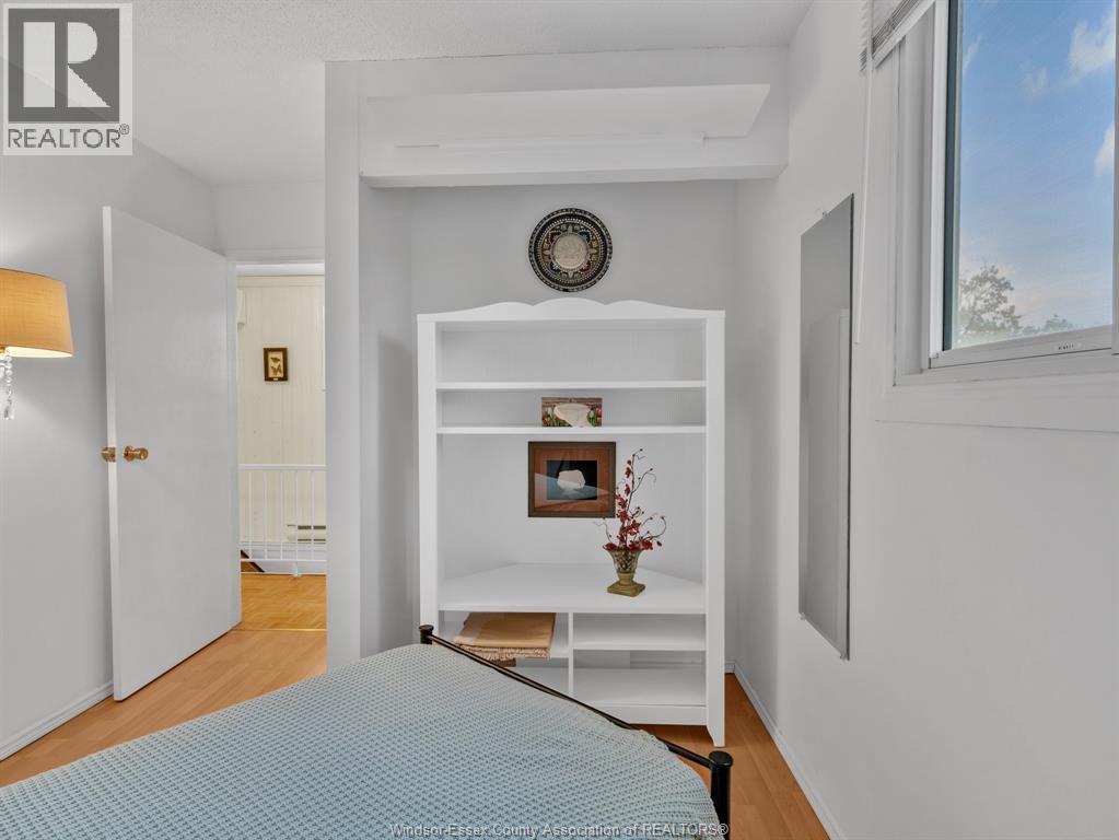 1246 Aire Place, Windsor, ON - Indoor Photo Showing Bedroom