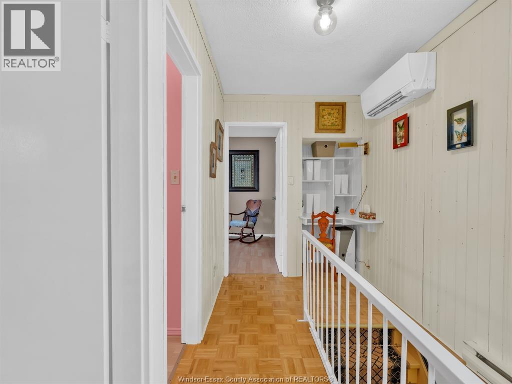 1246 Aire Place, Windsor, ON - Indoor Photo Showing Other Room