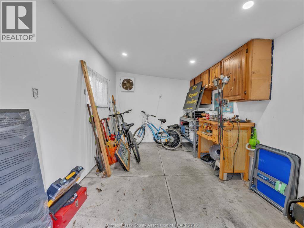 1246 Aire Place, Windsor, ON - Indoor