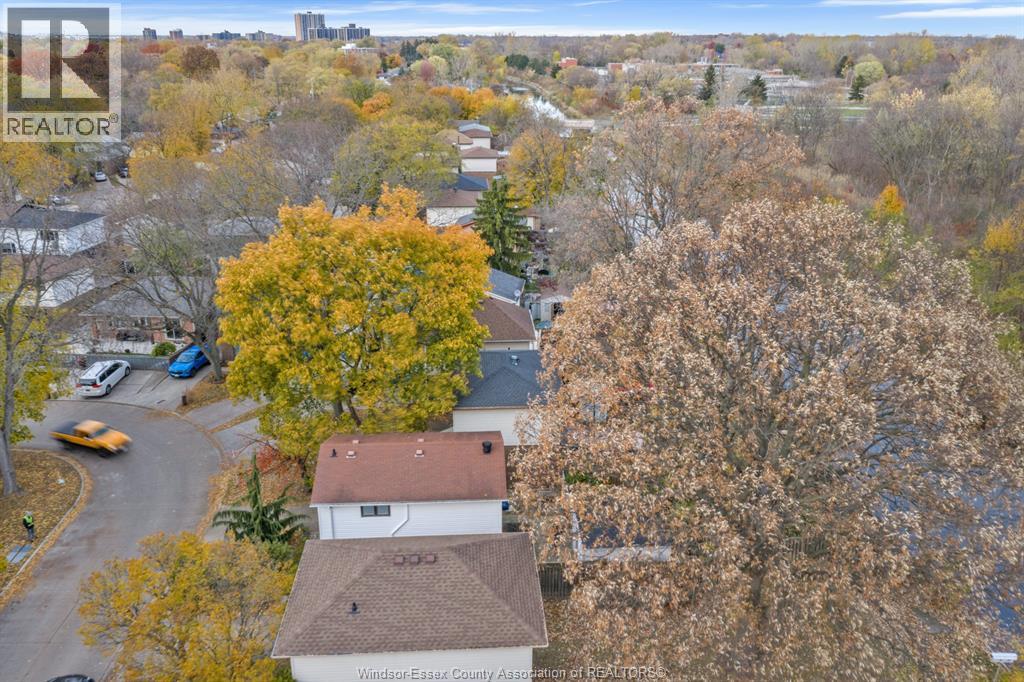 1246 Aire Place, Windsor, ON - Outdoor With View
